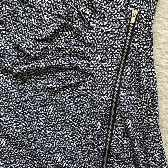 Express Wrap Dress Zipper Front Python Print - Picture 3 of 8